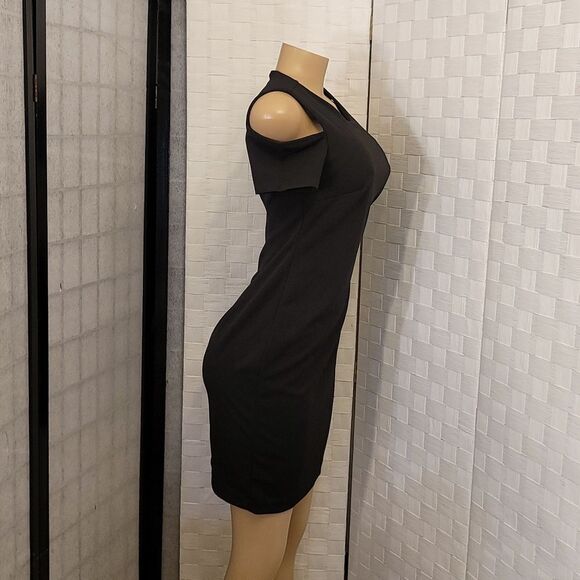 BRAND NEW TOMMY HILFIGER COLD SHOULDER  SLEEVELESS DRESS - Picture 8 of 15